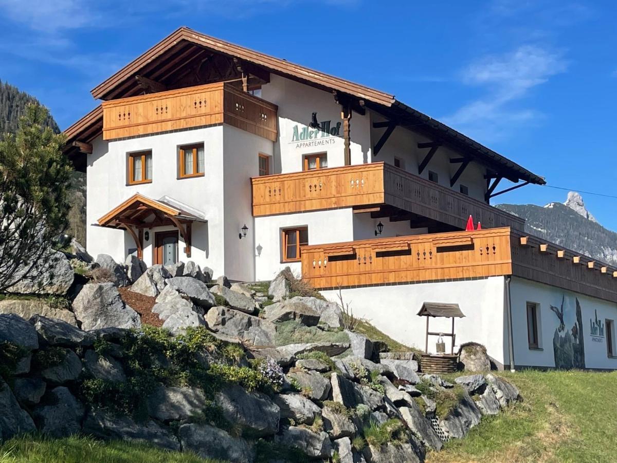 Adlerhof Apartment Лойташ Екстериор снимка
