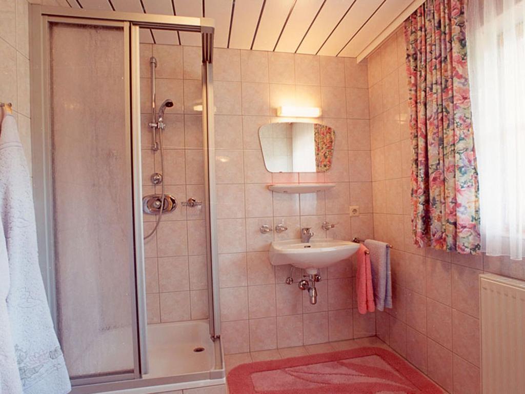 Adlerhof Apartment Лойташ Стая снимка