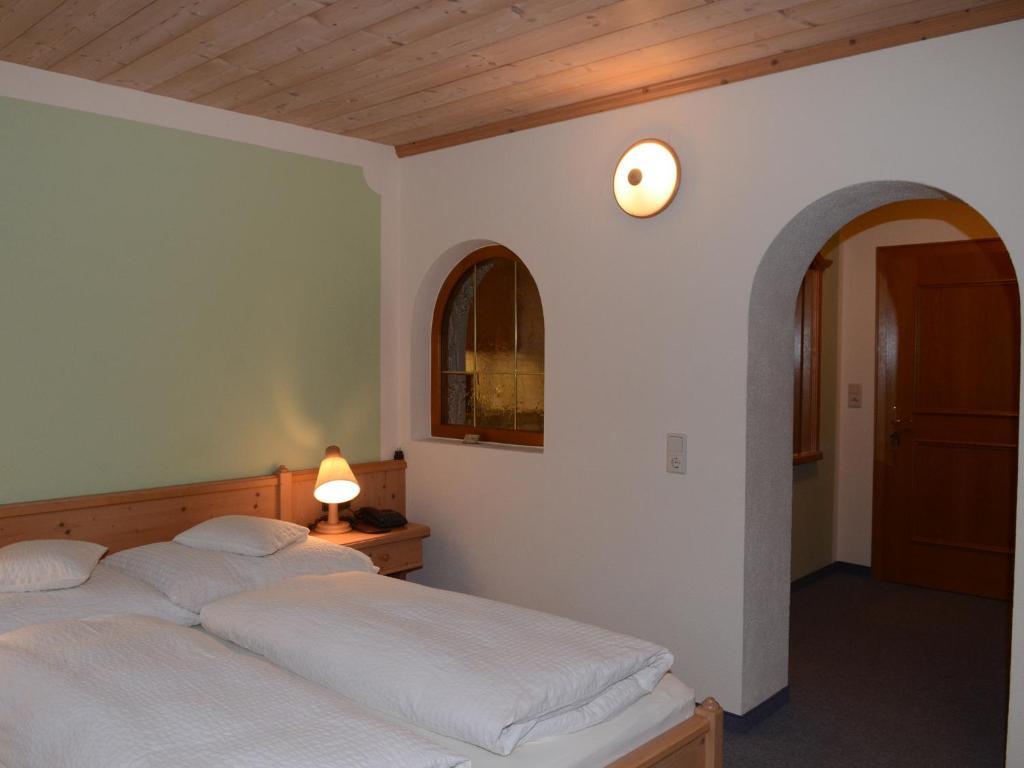 Adlerhof Apartment Лойташ Стая снимка