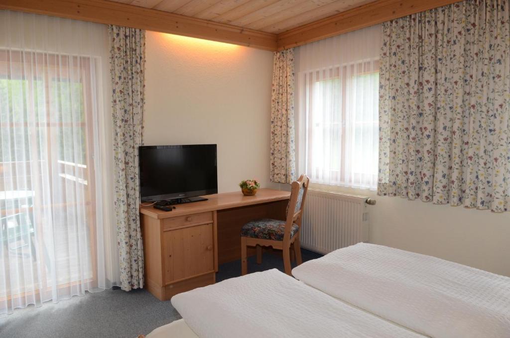 Adlerhof Apartment Лойташ Стая снимка